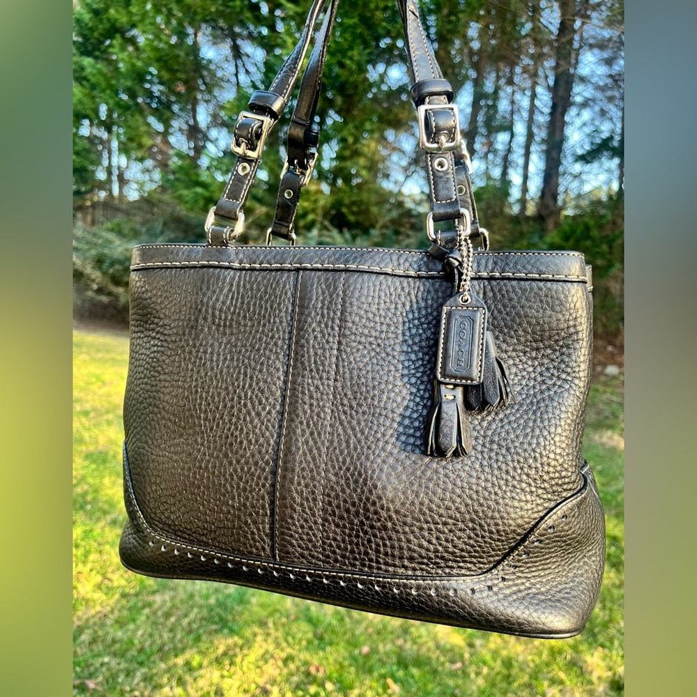 Vintage COACH Black #5055 Hampton Carryall Tote